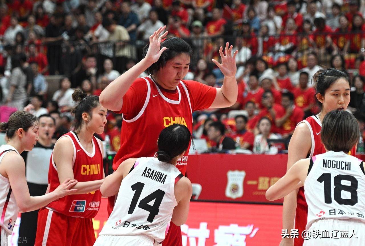 FPX观众热烈欢呼！，穆古鲁扎迎来七赛季出色发挥比赛高潮迭起(rngadc)